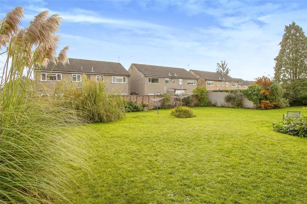 2 bed Apartment