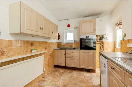 3 bed Semi-Detached Bungalow