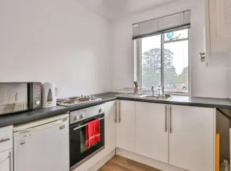 2 bed Commercial Property