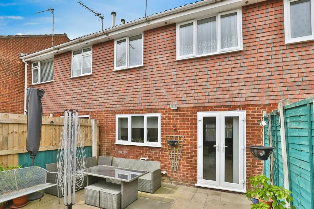3 bed Terraced