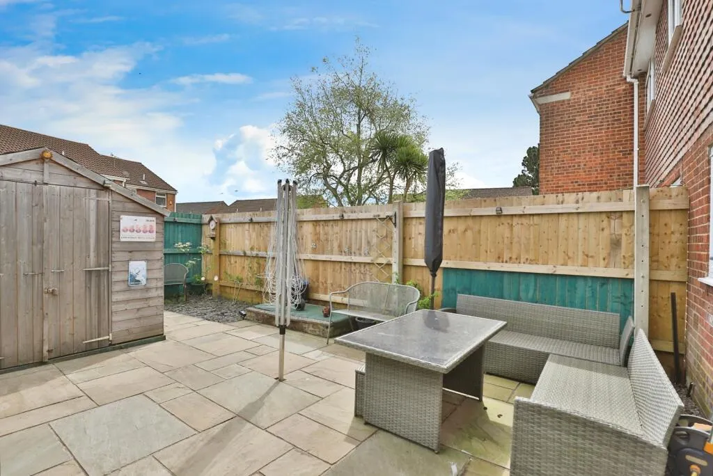 3 bed Terraced