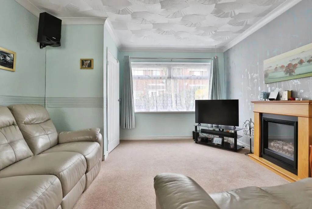 3 bed Terraced