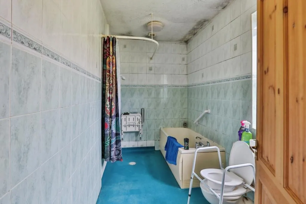 3 bed Detached Bungalow