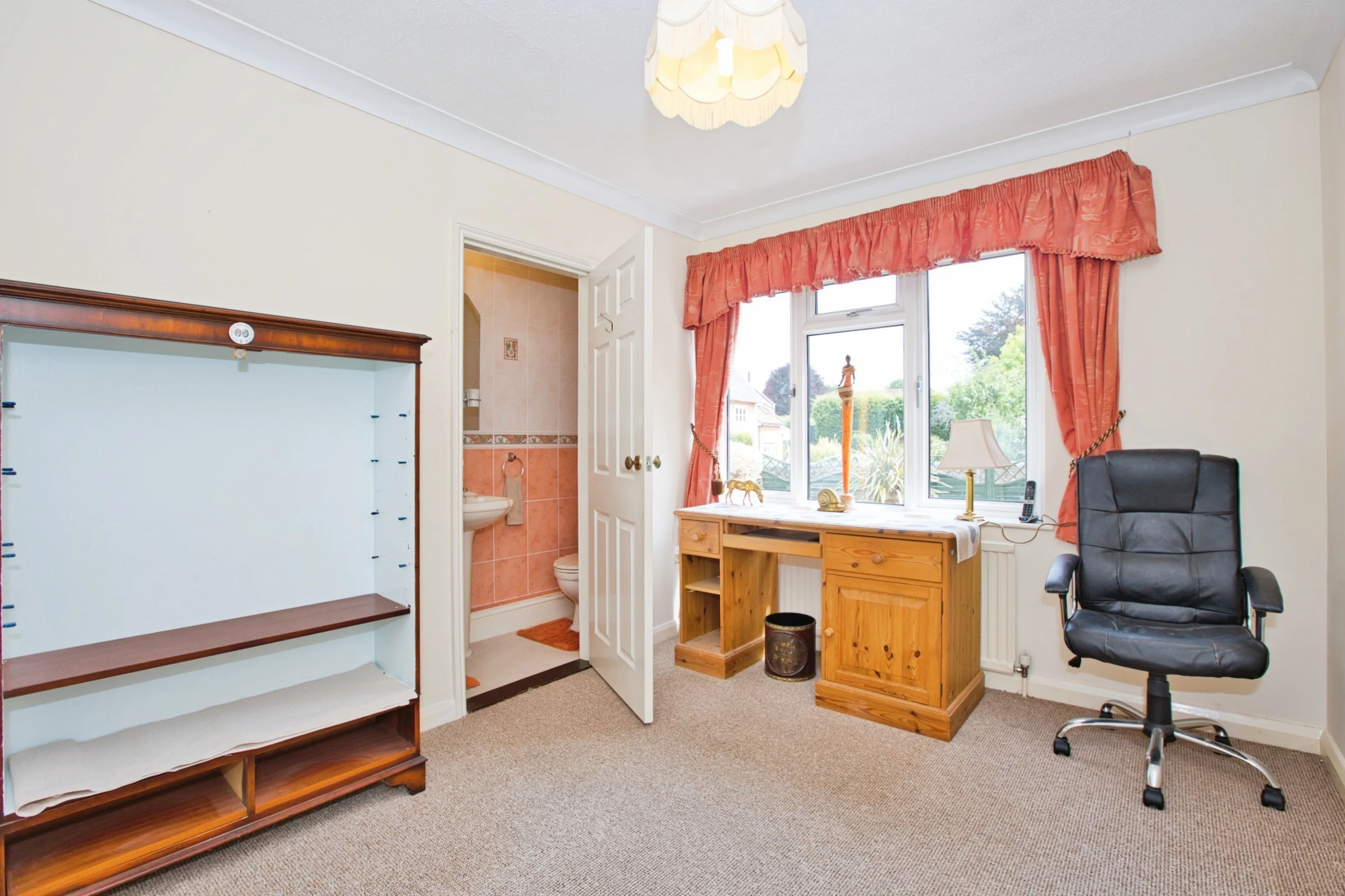 3 bed Detached Bungalow