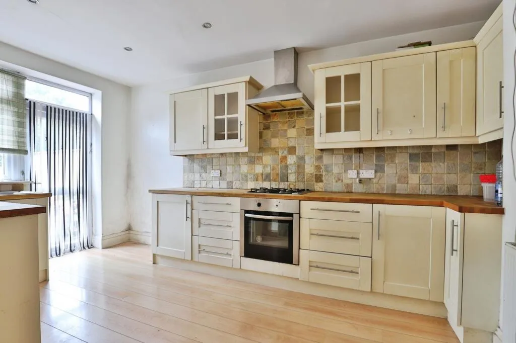 3 bed Detached Bungalow