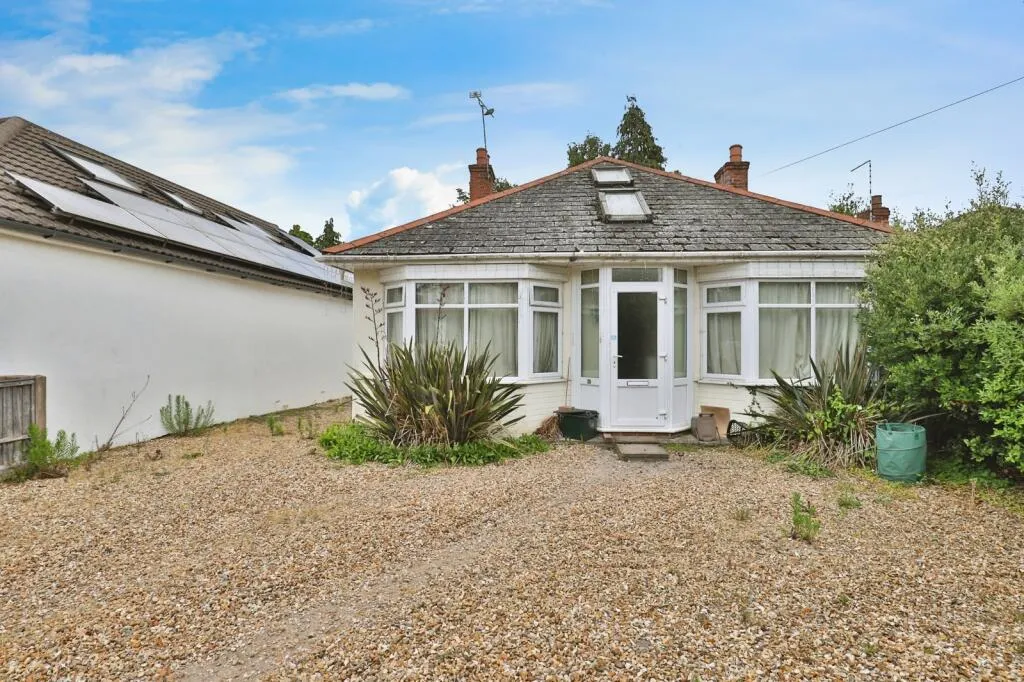 3 bed Detached Bungalow