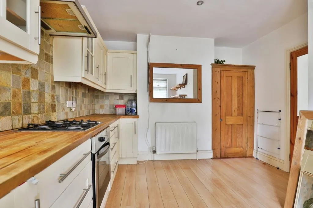 3 bed Detached Bungalow