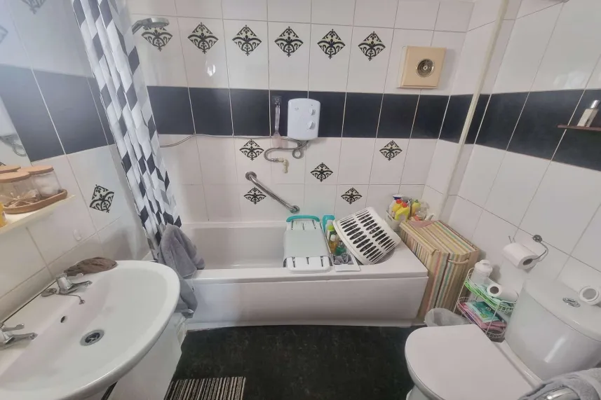 1 bed Retirement Property