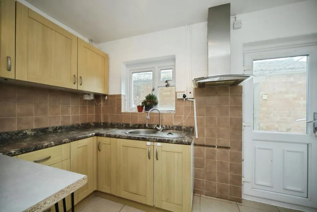3 bed Terraced