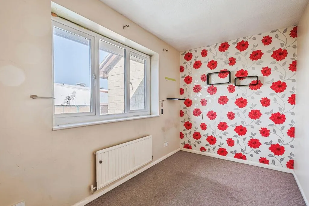 2 bed House