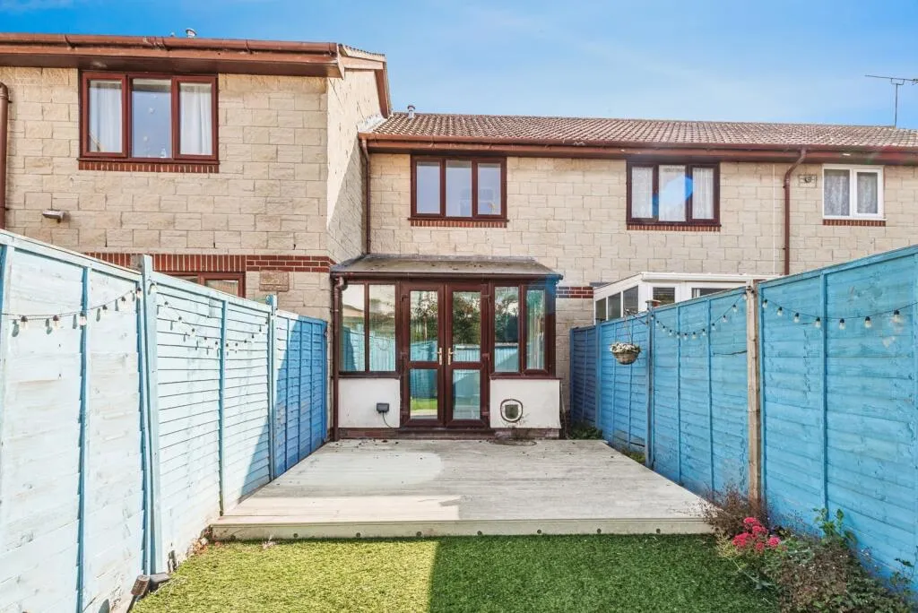 2 bed House