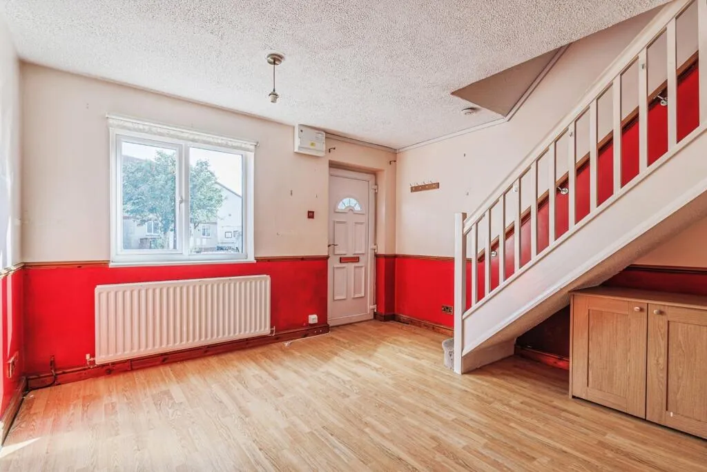 2 bed House