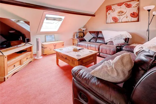 2 bed Apartment