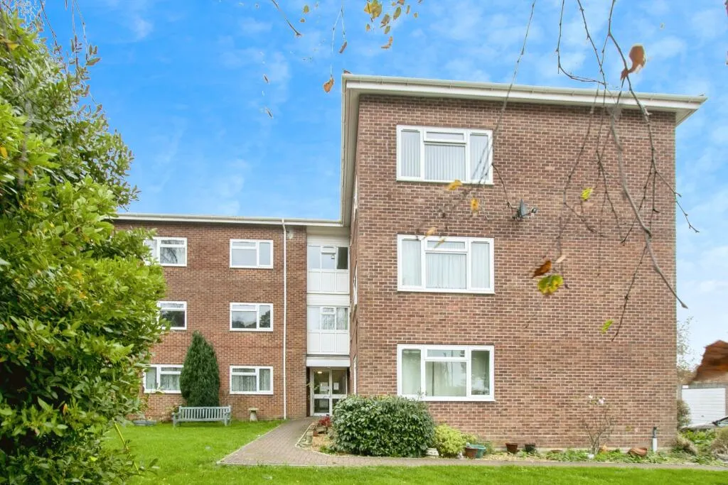 2 bed Apartment