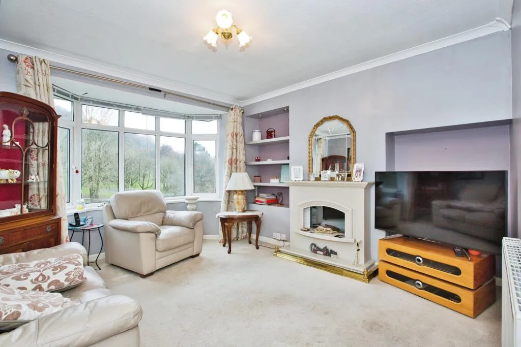 3 bed Detached