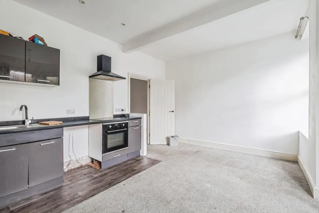 2 bed Apartment