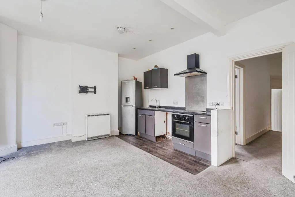 2 bed Apartment