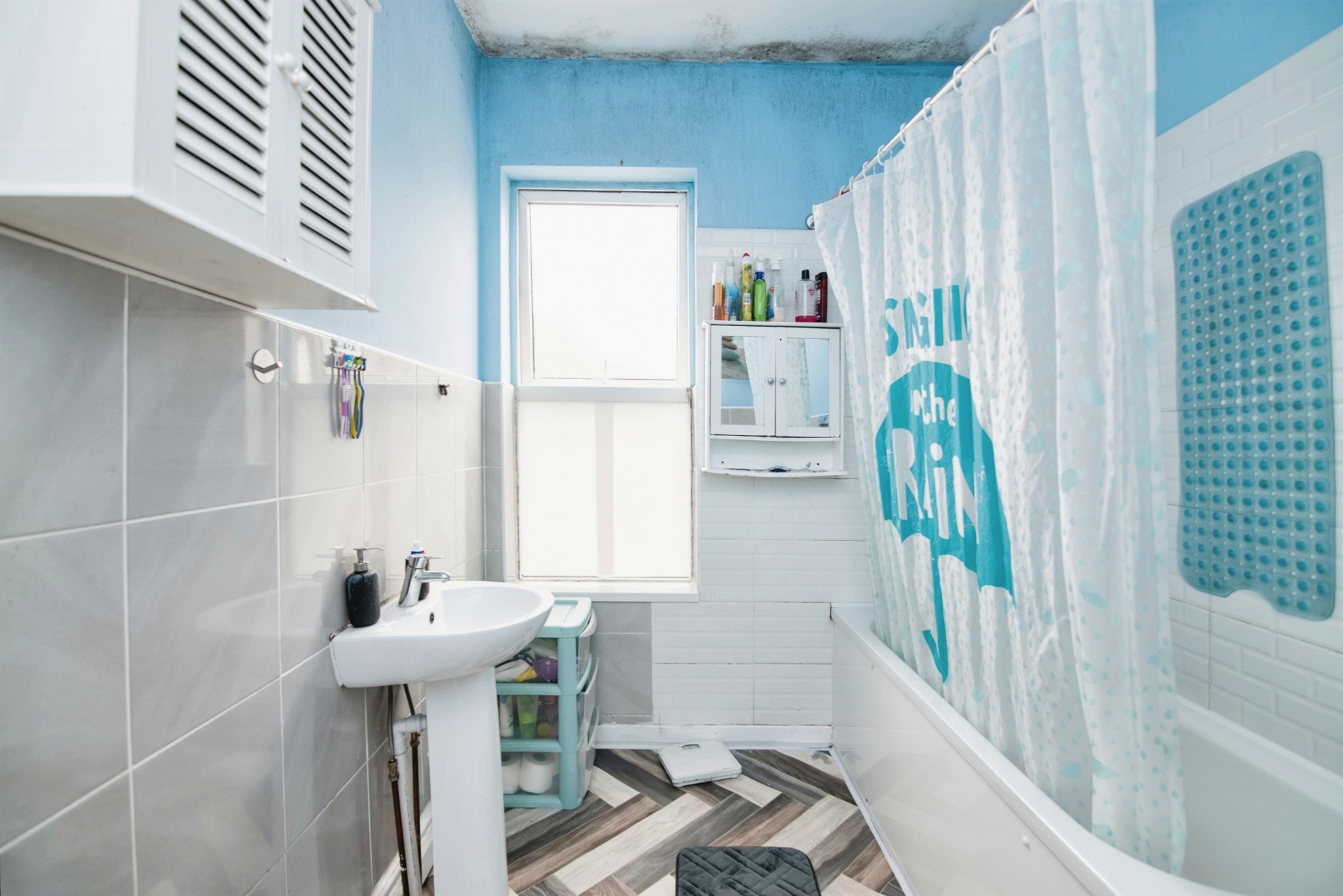 3 bed Terraced