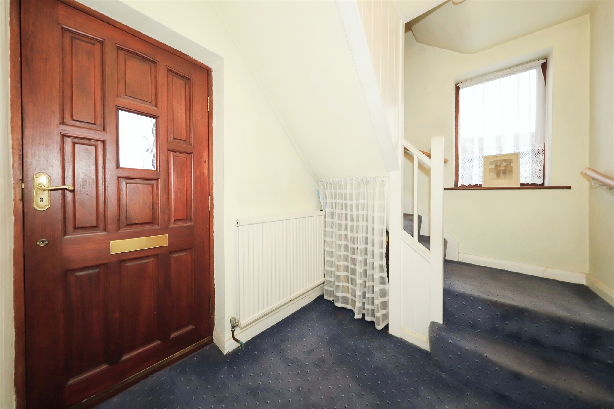 2 bed Semi-Detached