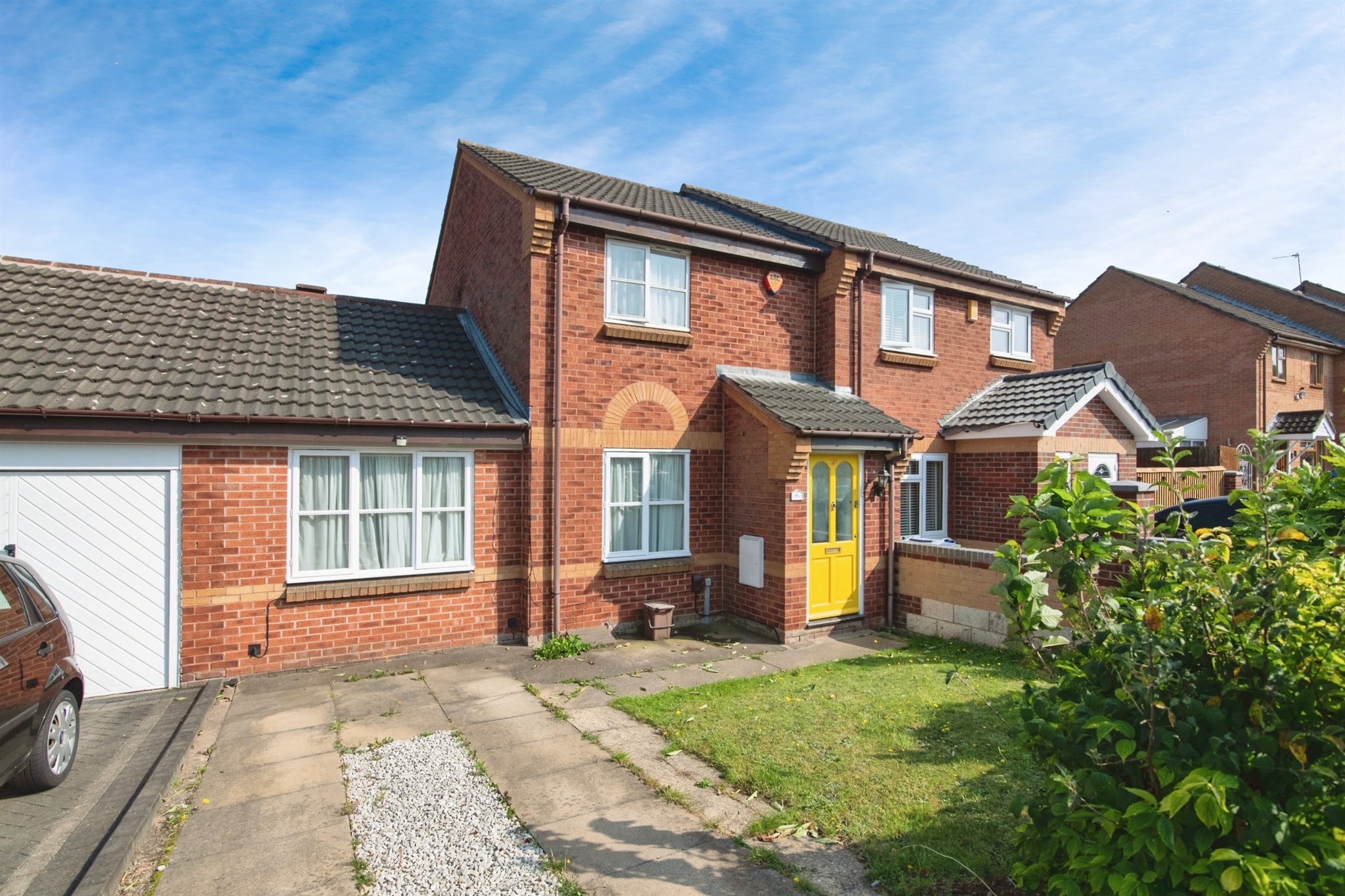 2 bed Semi-Detached