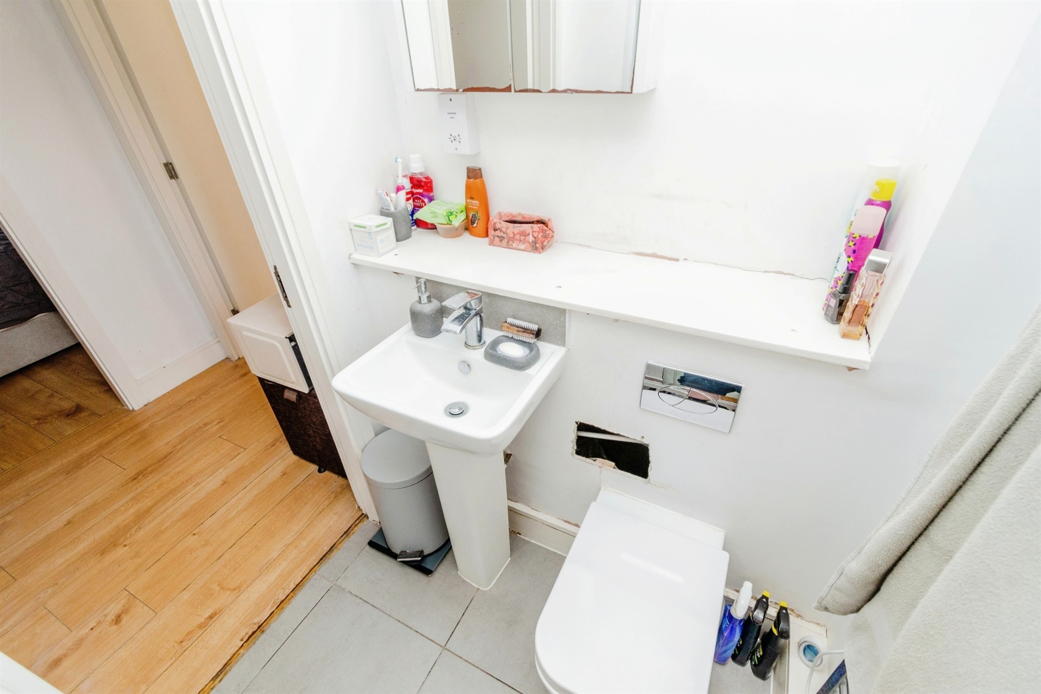 1 bed Ground Flat