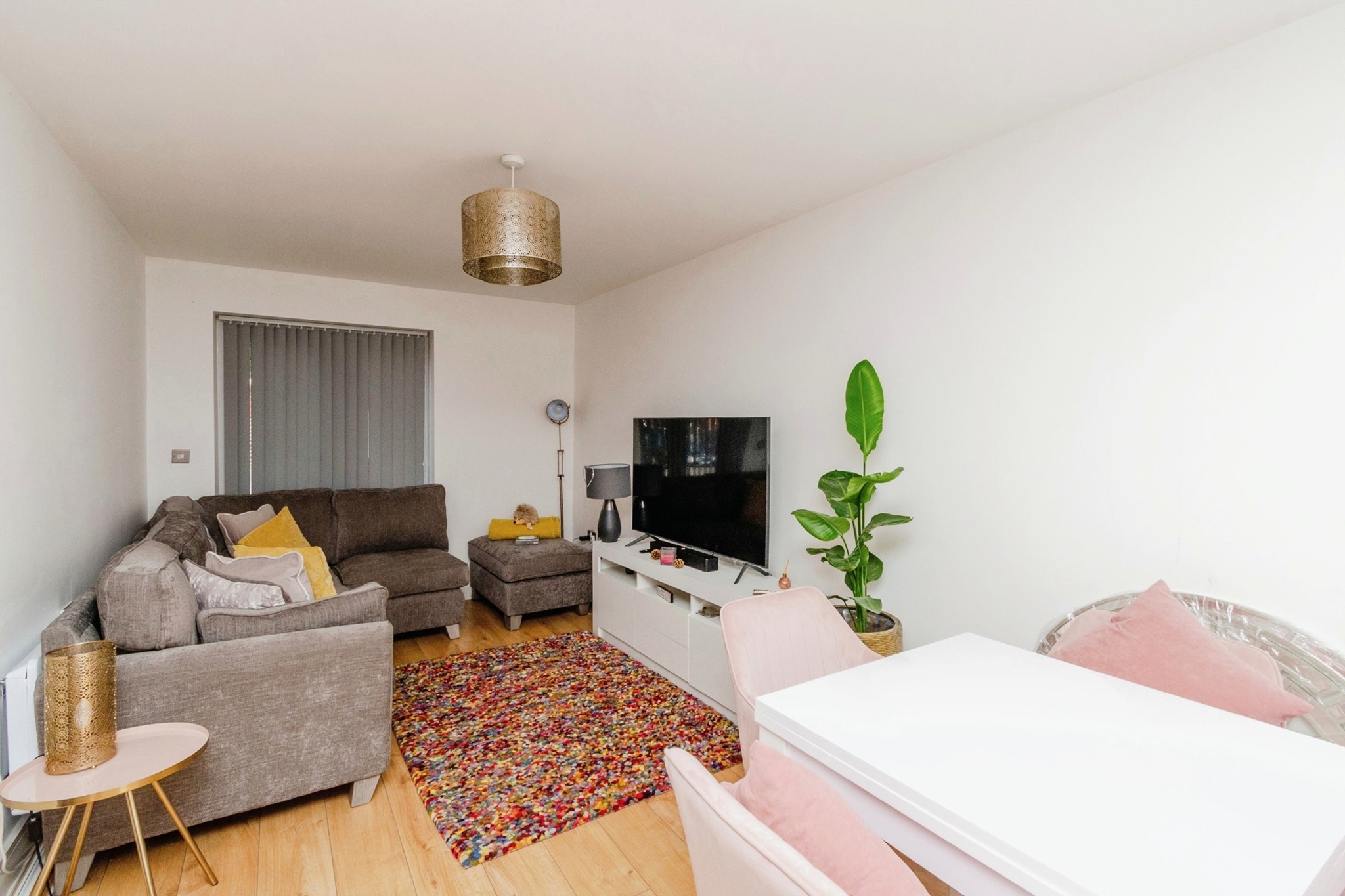 1 bed Ground Flat