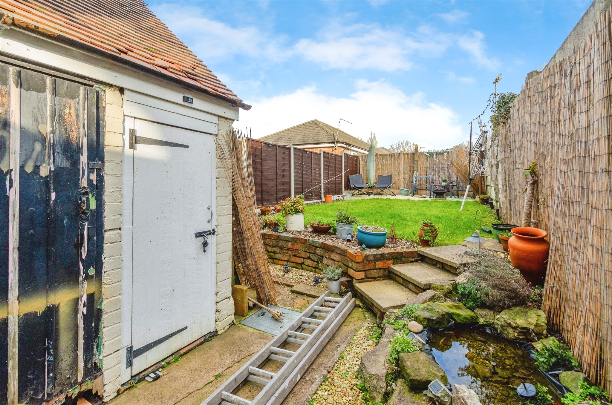 2 bed Semi-Detached