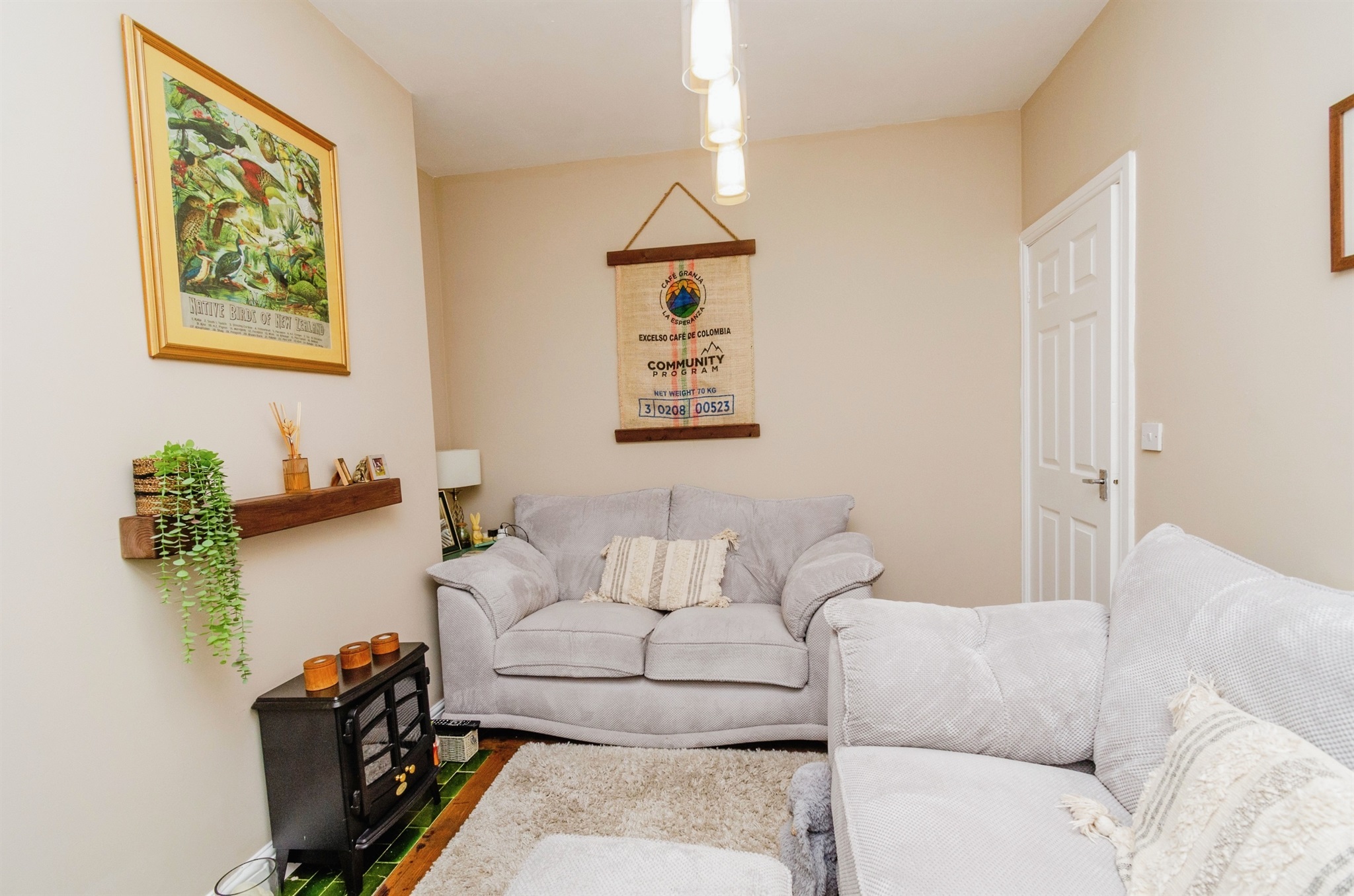 2 bed Semi-Detached