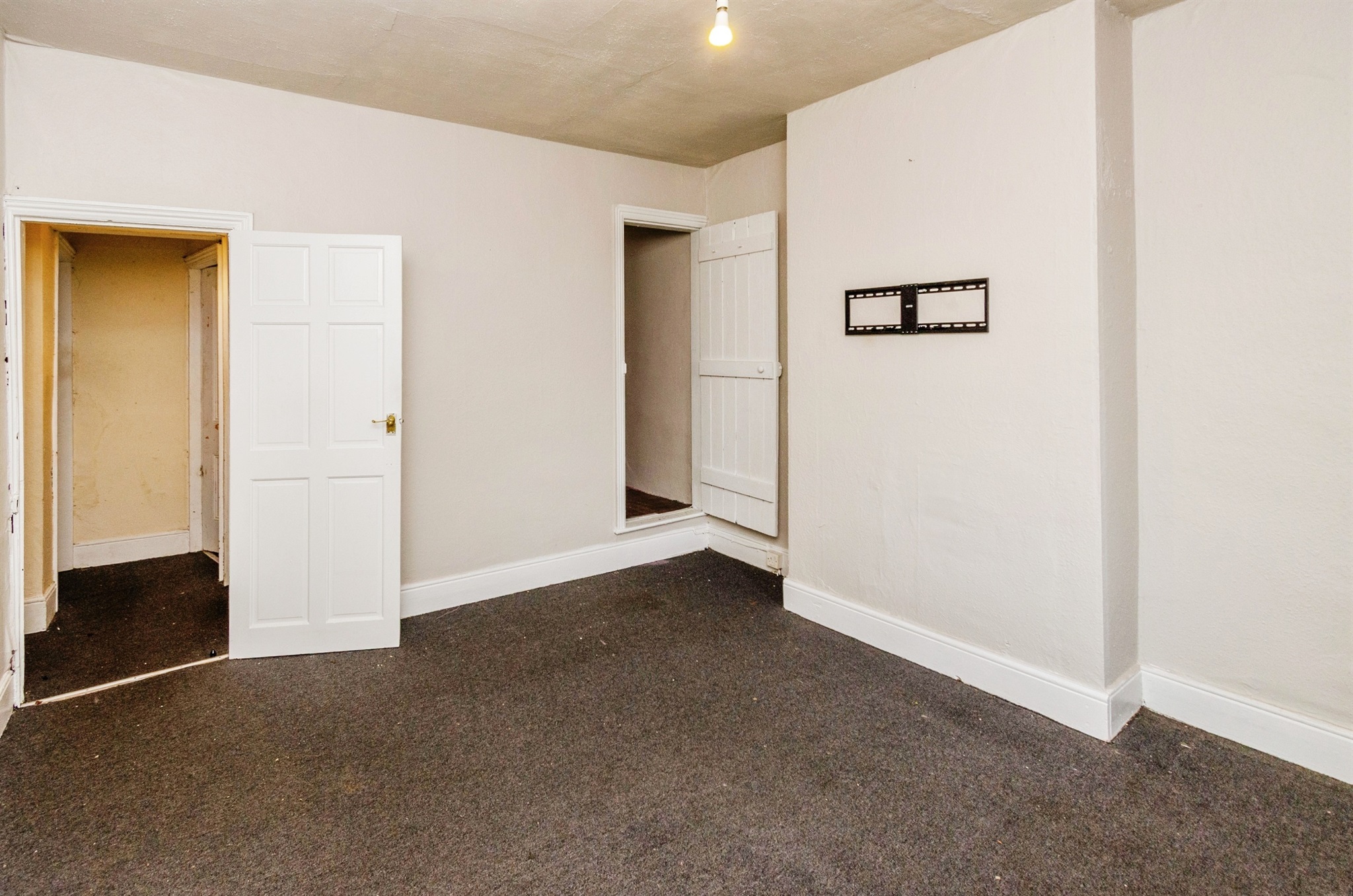 3 bed End of Terrace