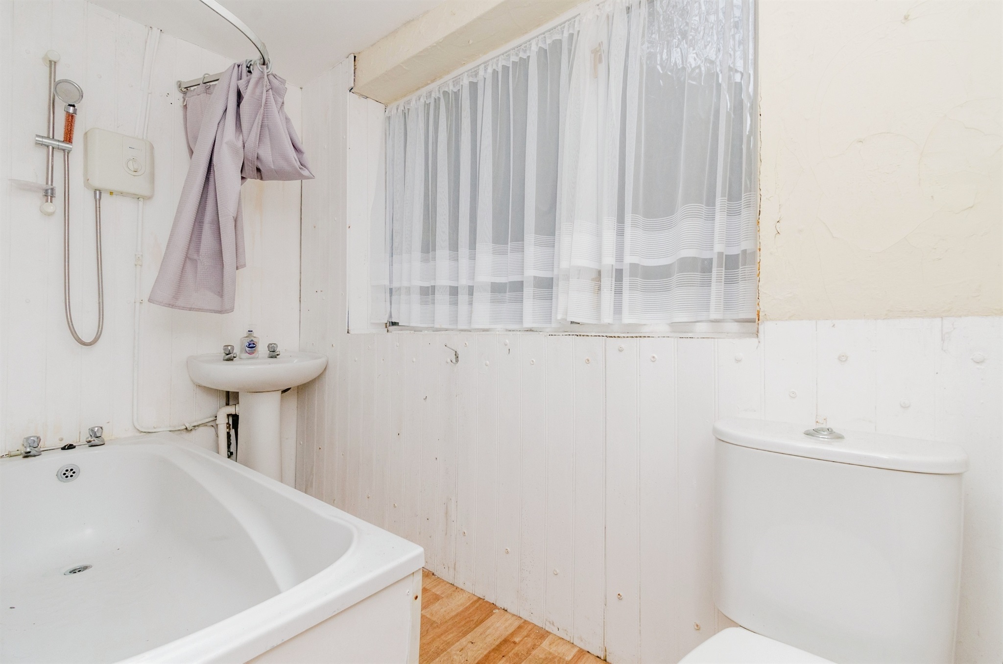 3 bed End of Terrace