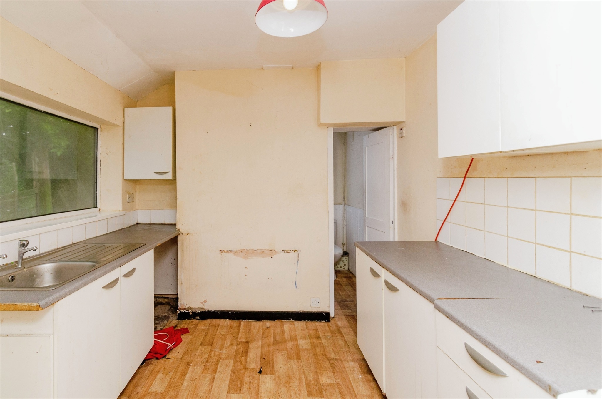 3 bed End of Terrace