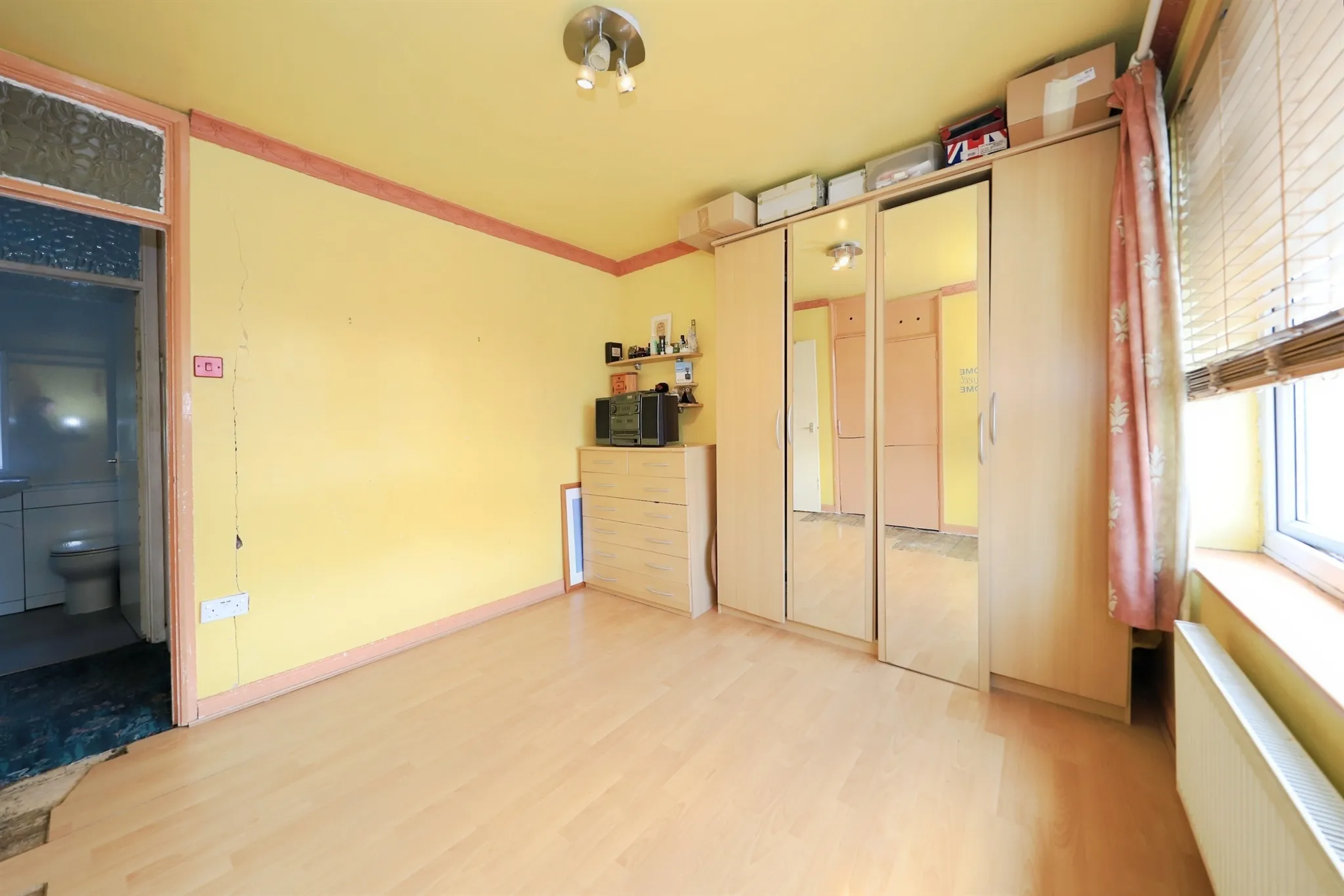 2 bed End of Terrace