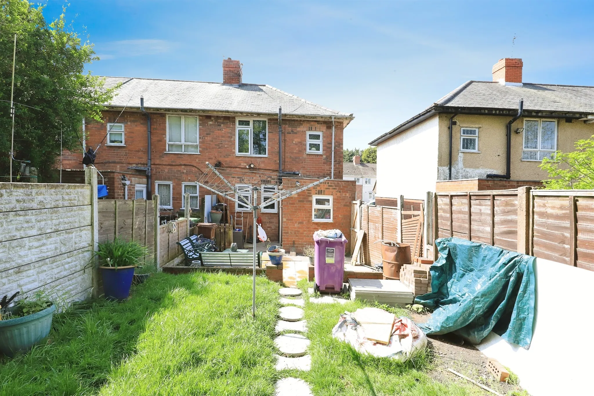 2 bed End of Terrace