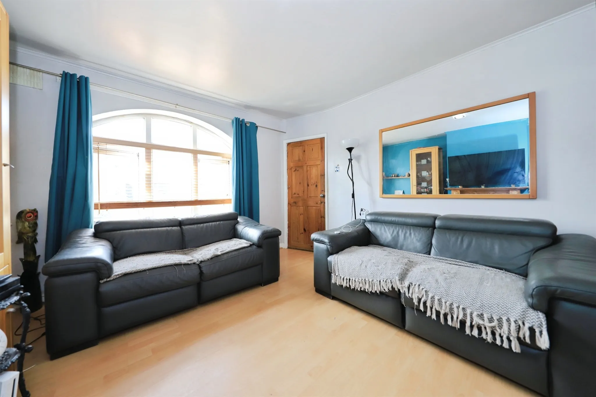 2 bed End of Terrace