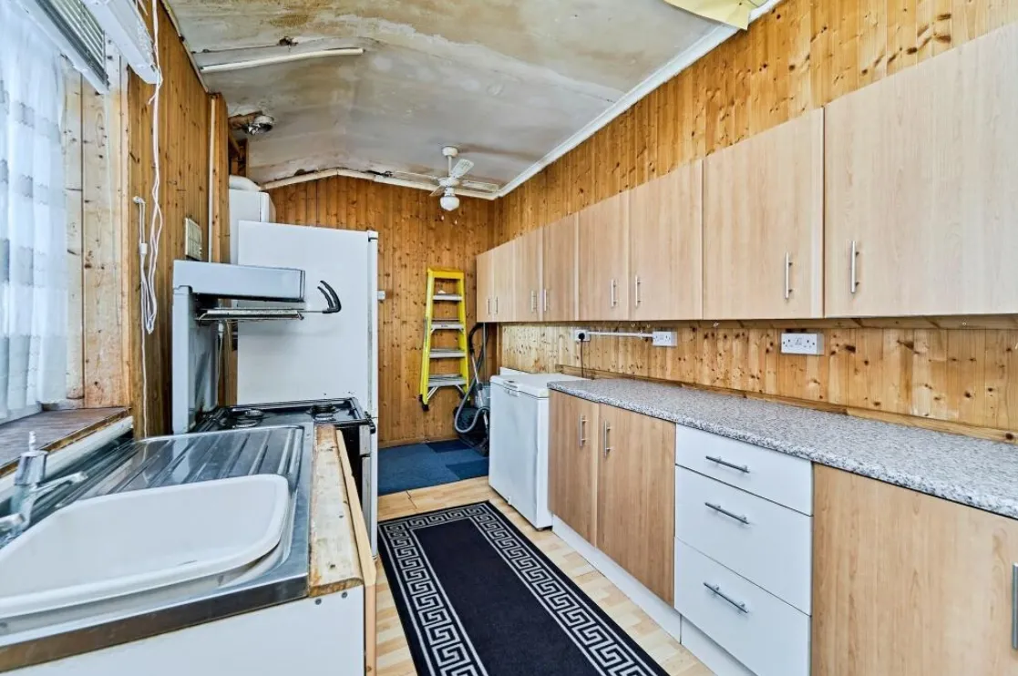 3 bed Terraced