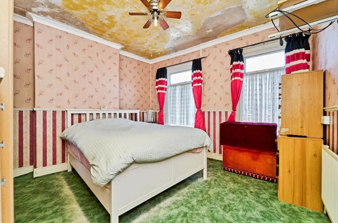 3 bed Terraced