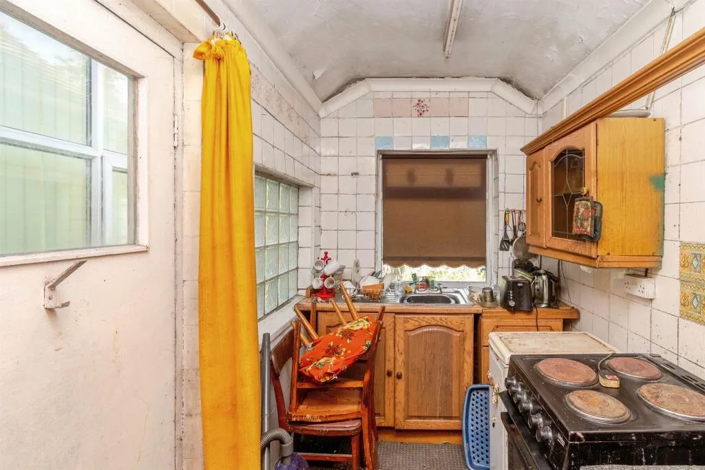 3 bed Semi-Detached