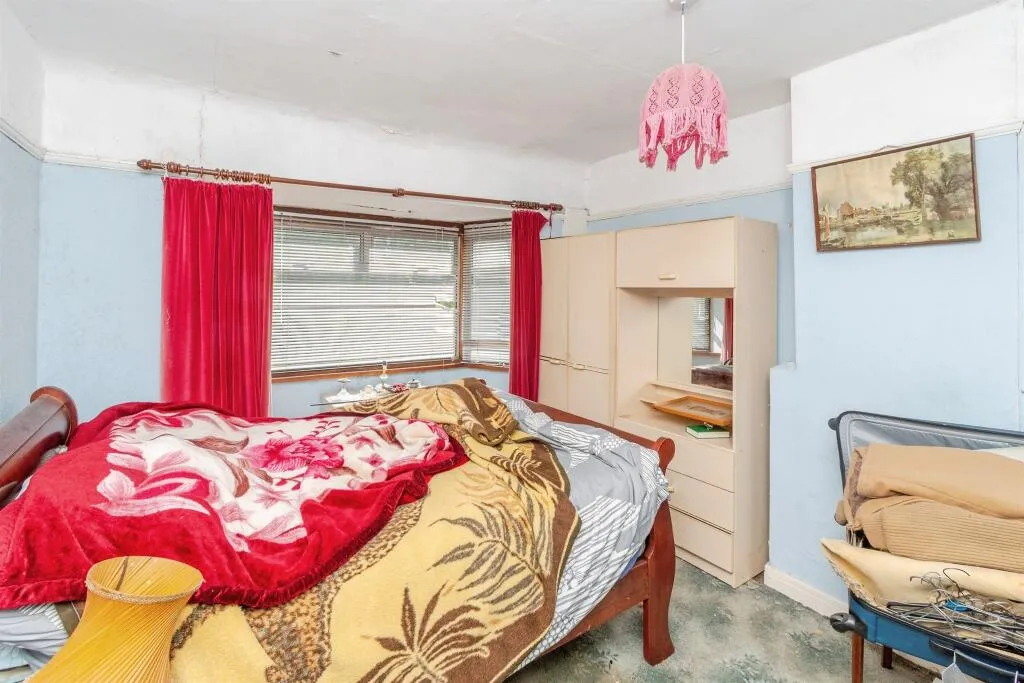 3 bed Semi-Detached