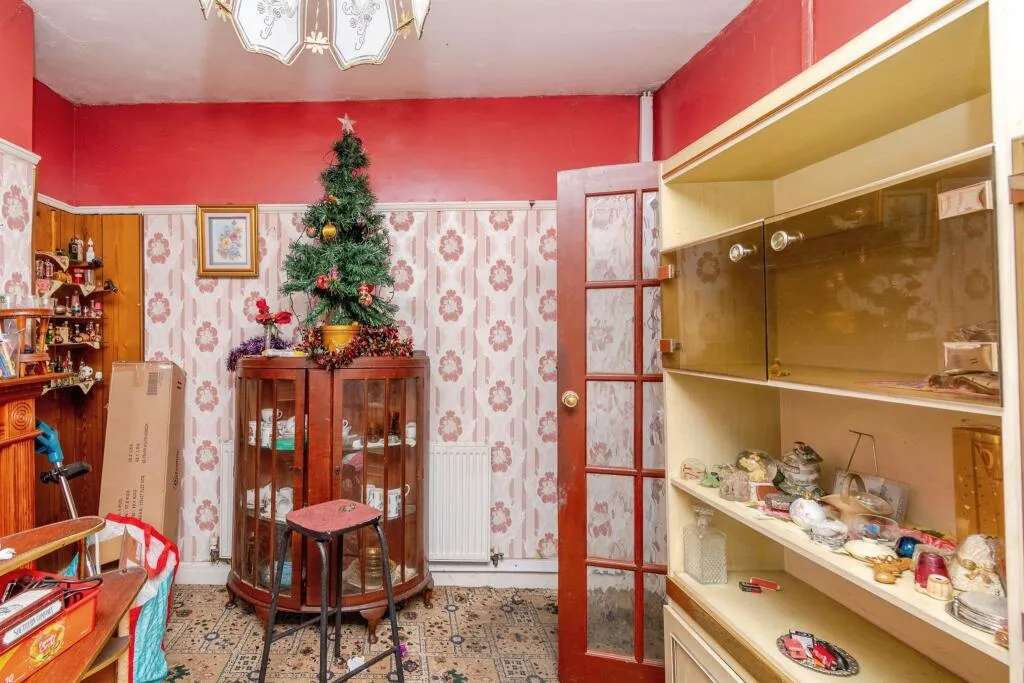 3 bed Semi-Detached