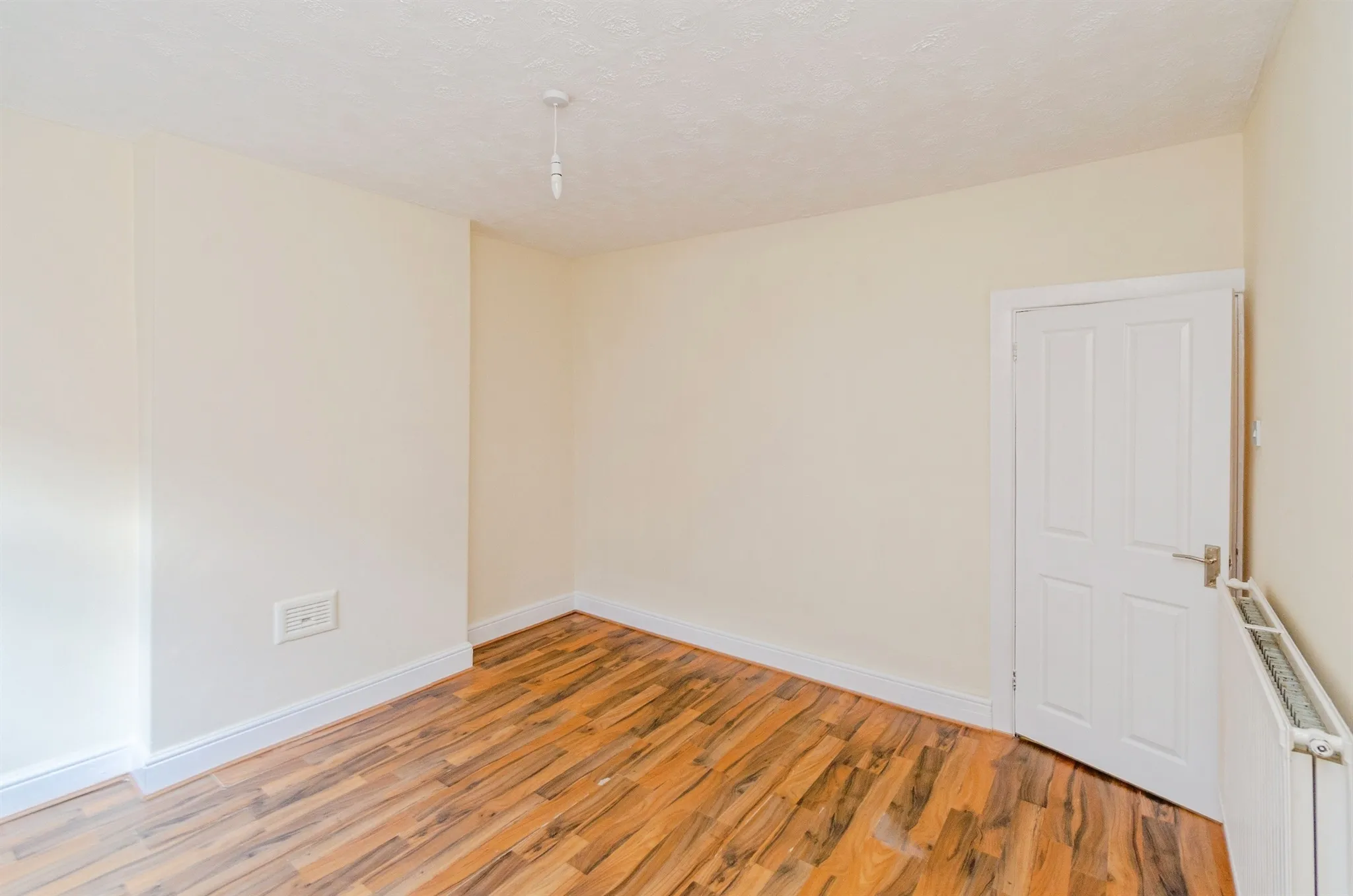 2 bed Terraced