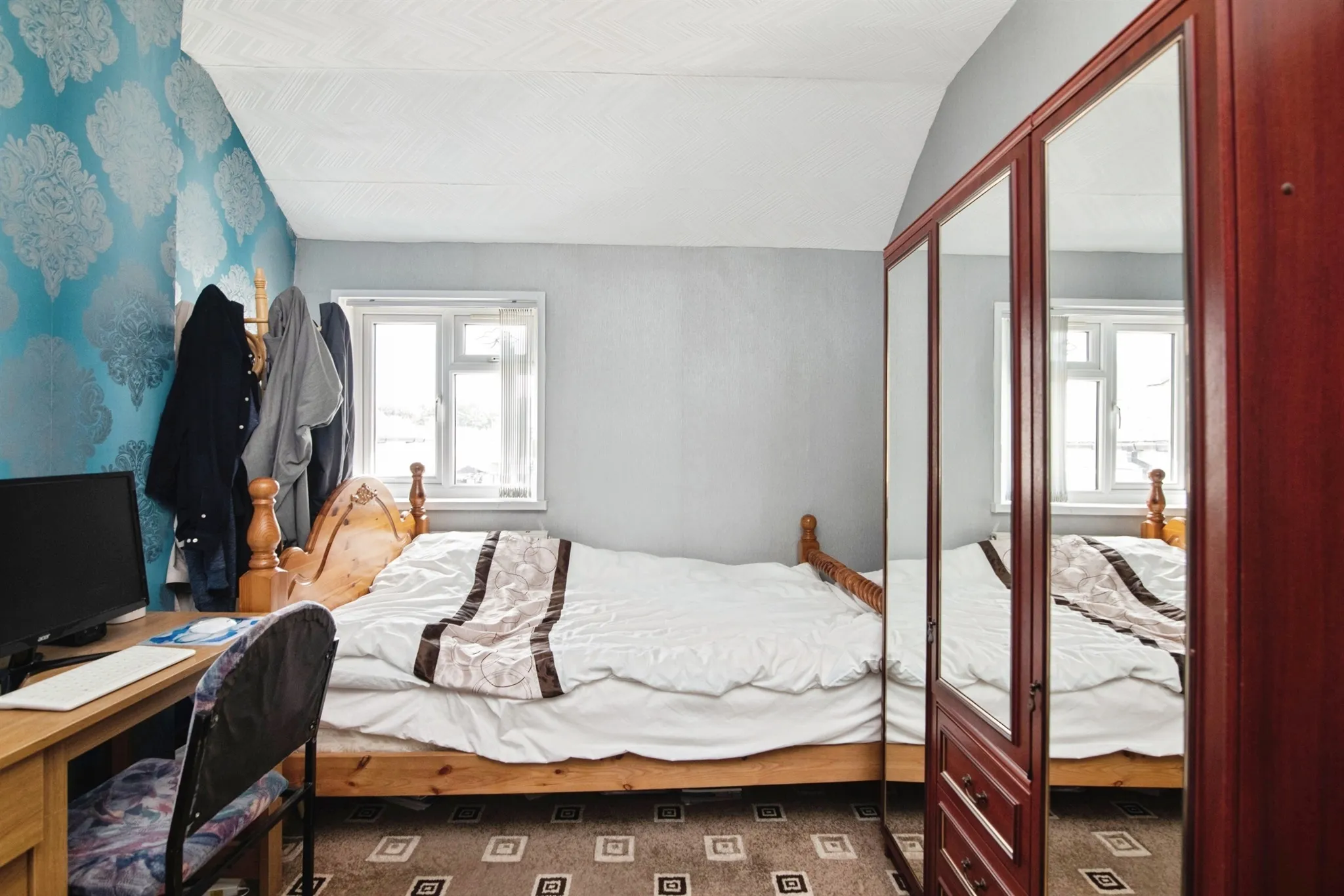 3 bed Terraced