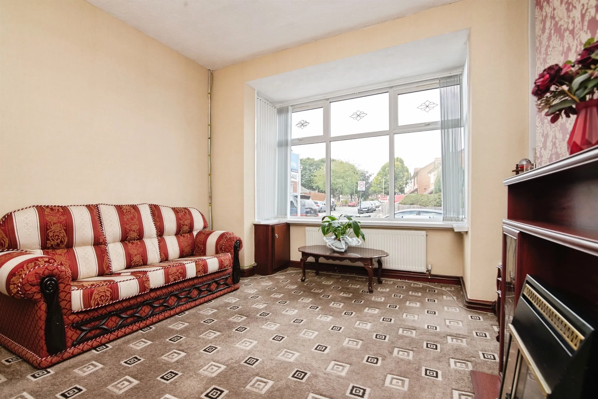 3 bed Terraced