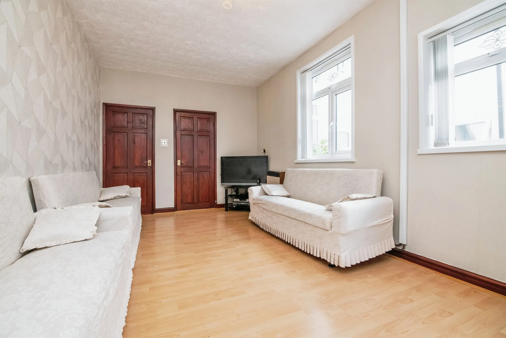 3 bed Terraced
