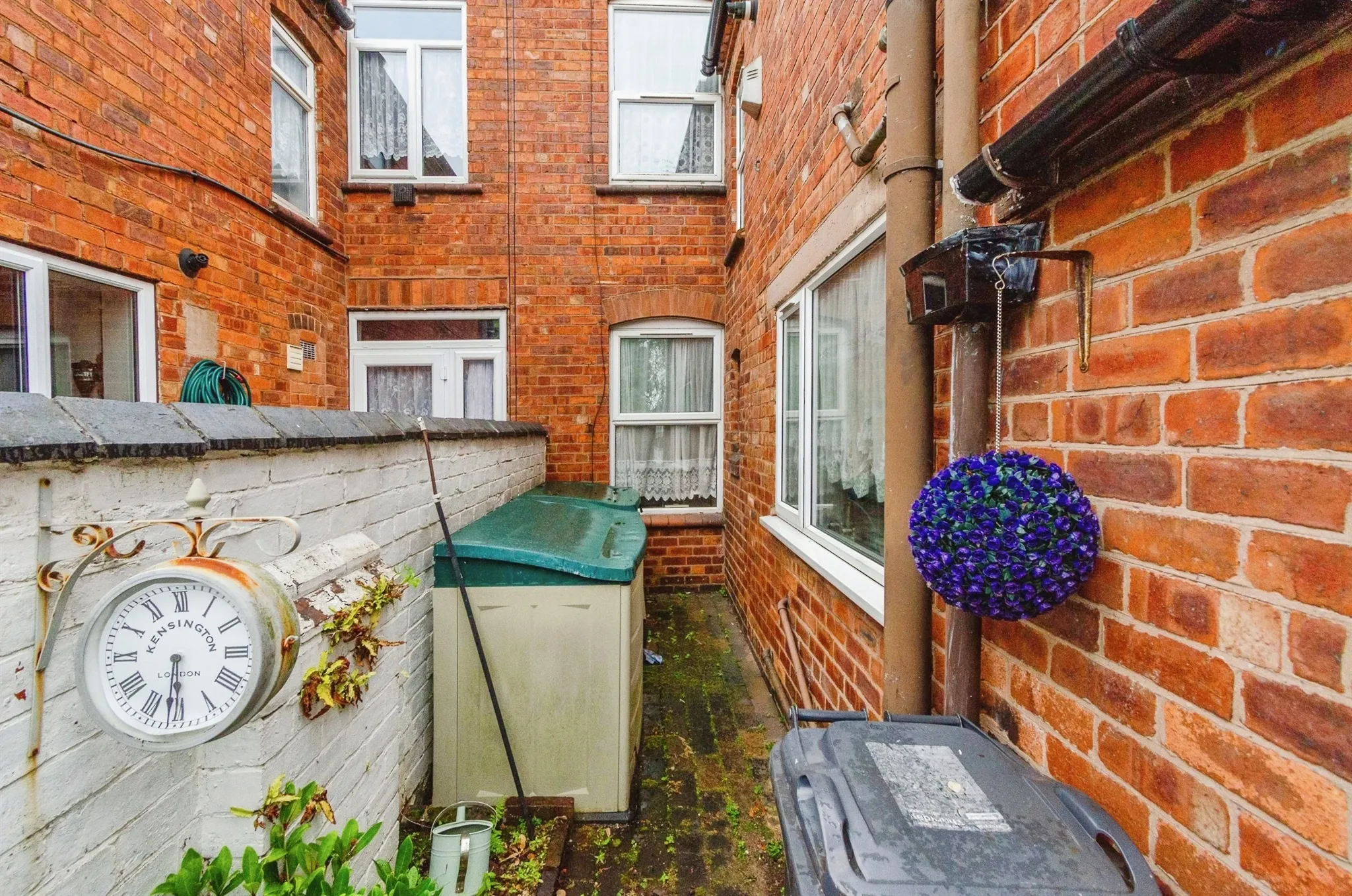 2 bed Terraced
