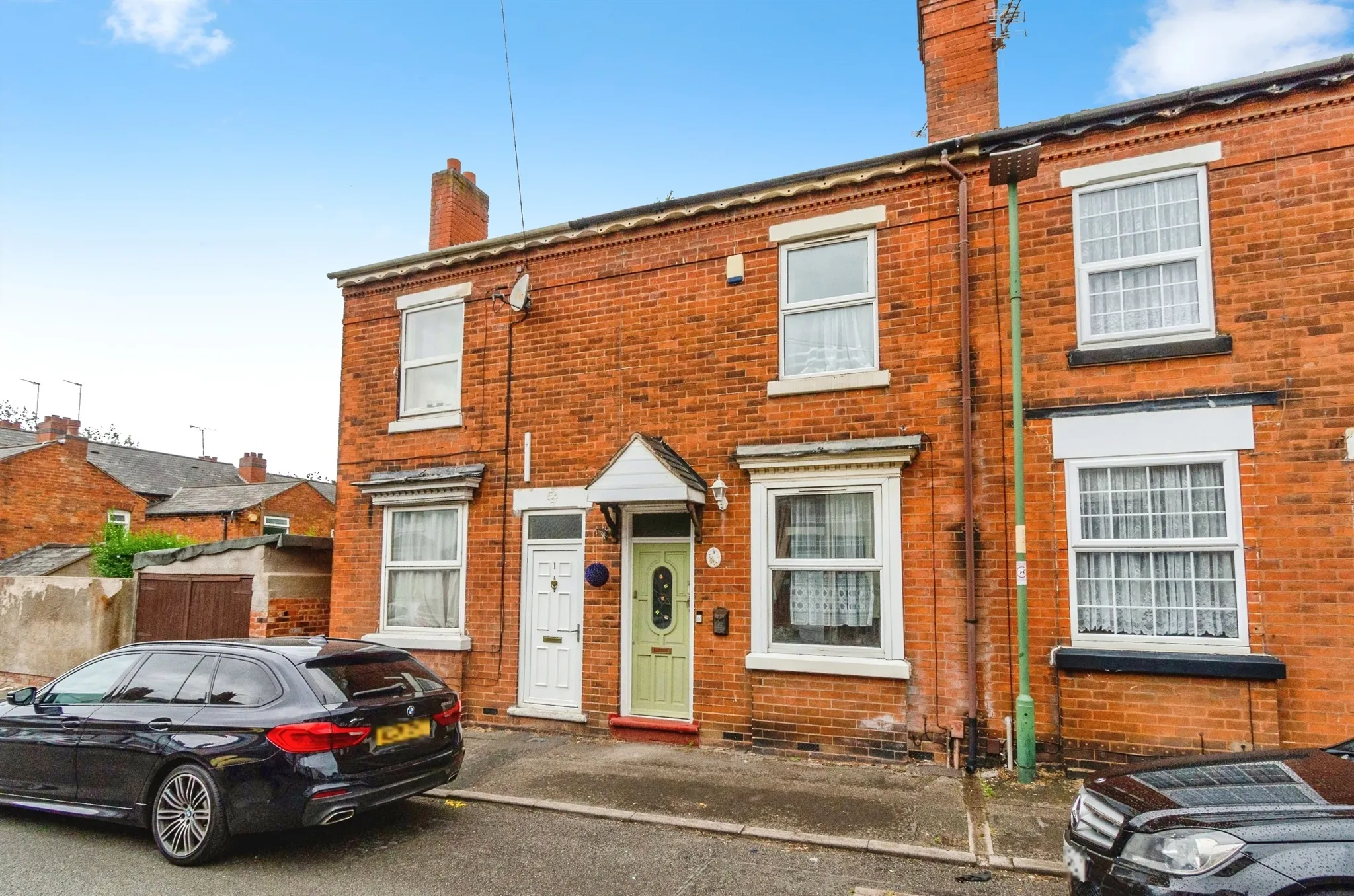 2 bed Terraced