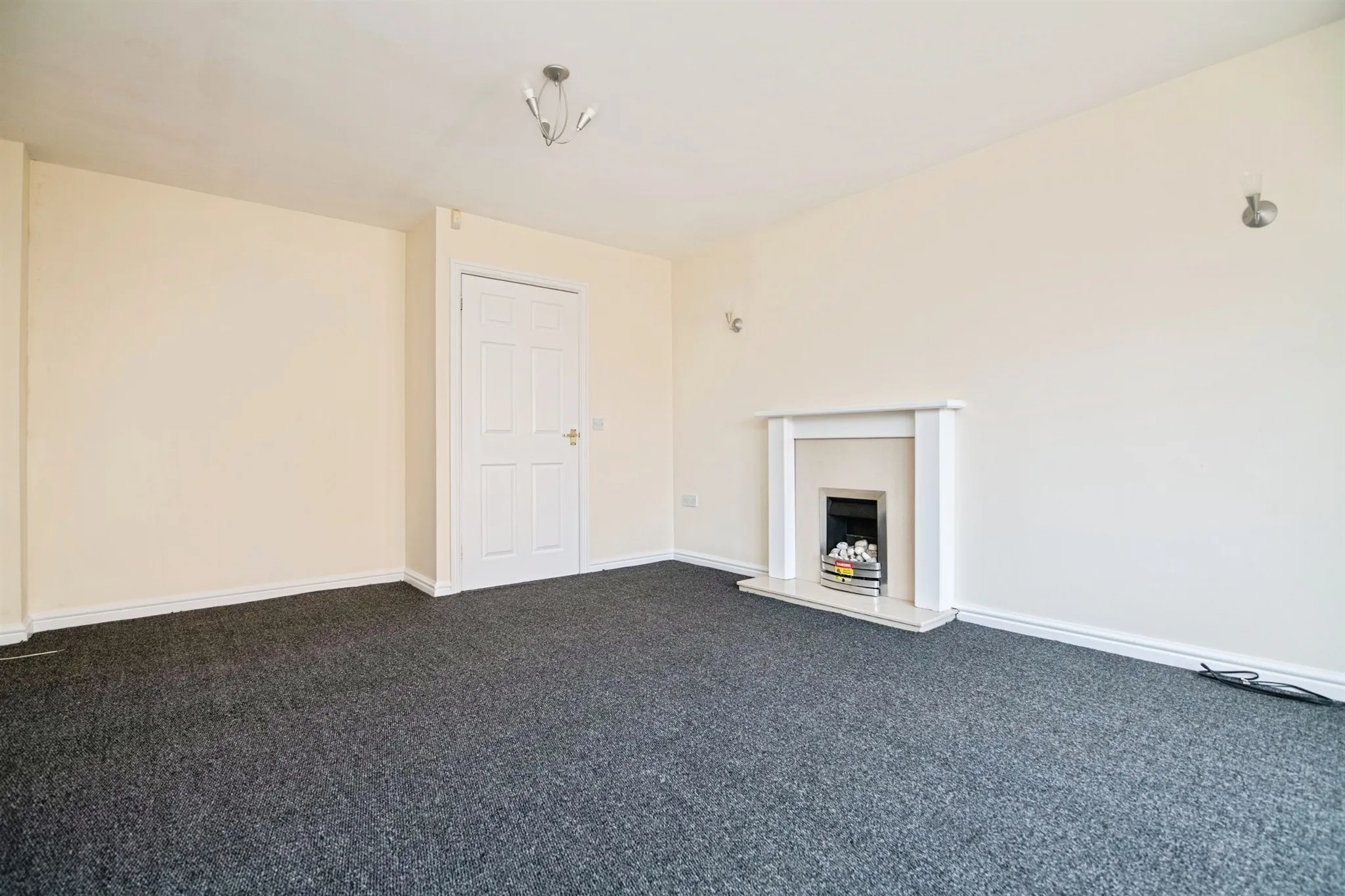 3 bed Semi-Detached