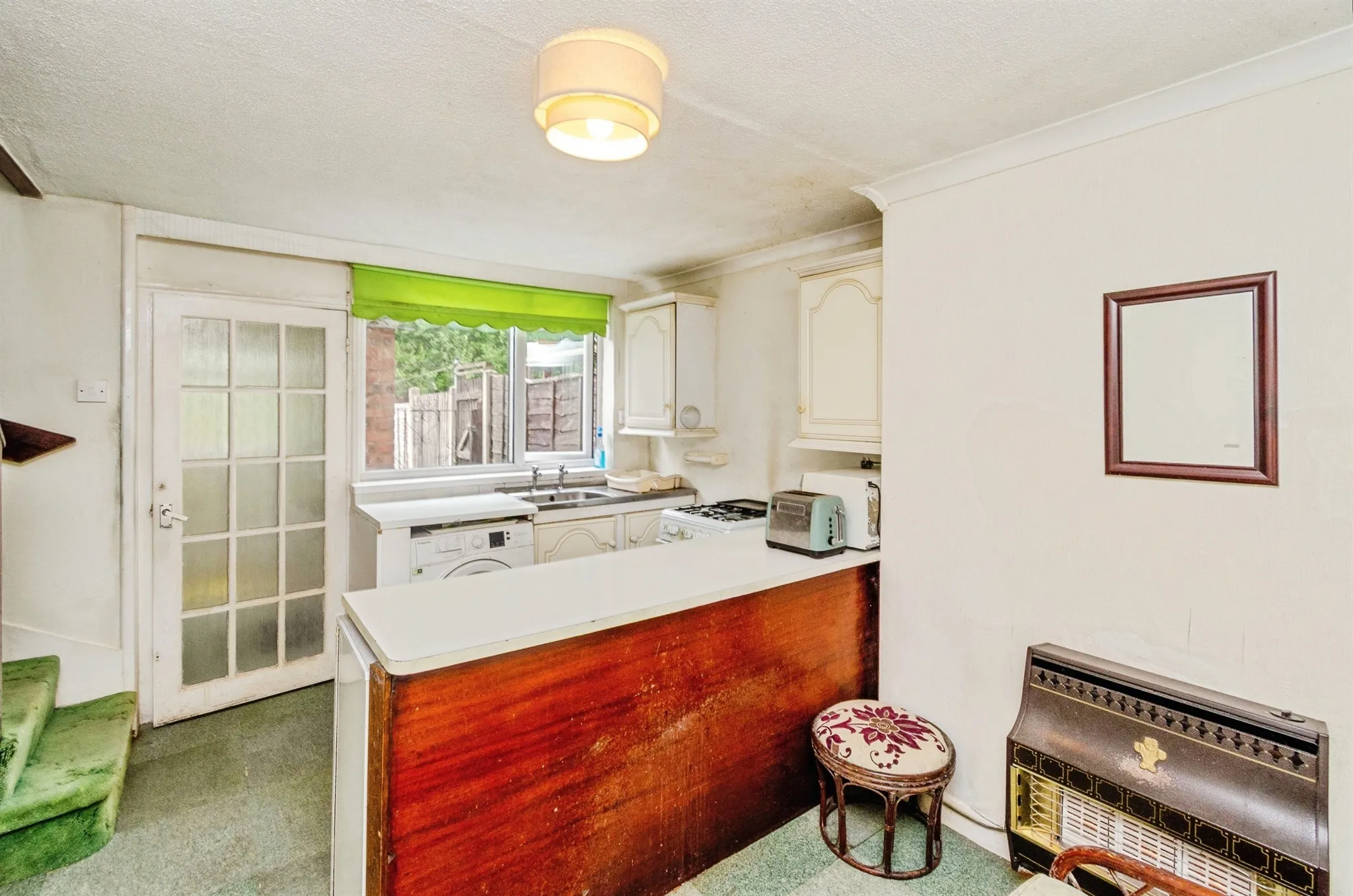 2 bed Terraced