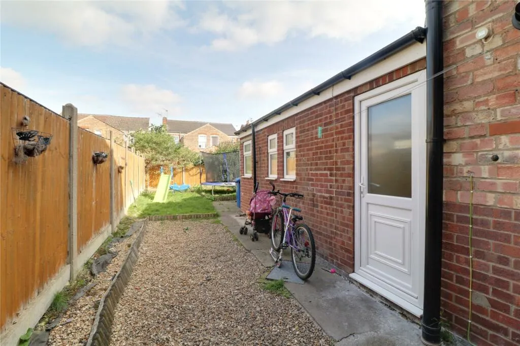 3 bed Semi-Detached