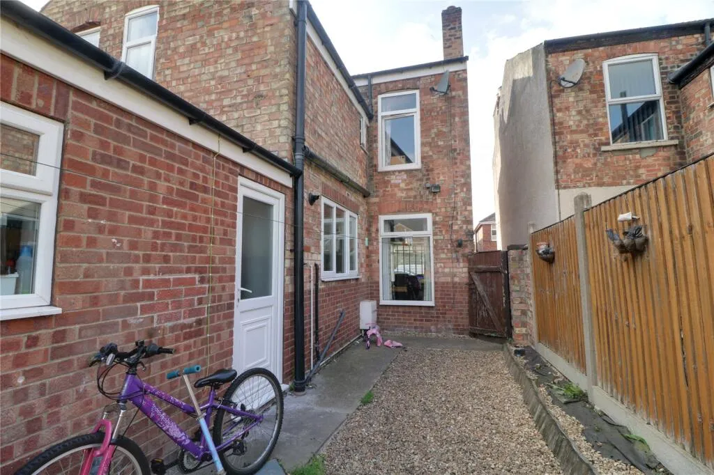 3 bed Semi-Detached