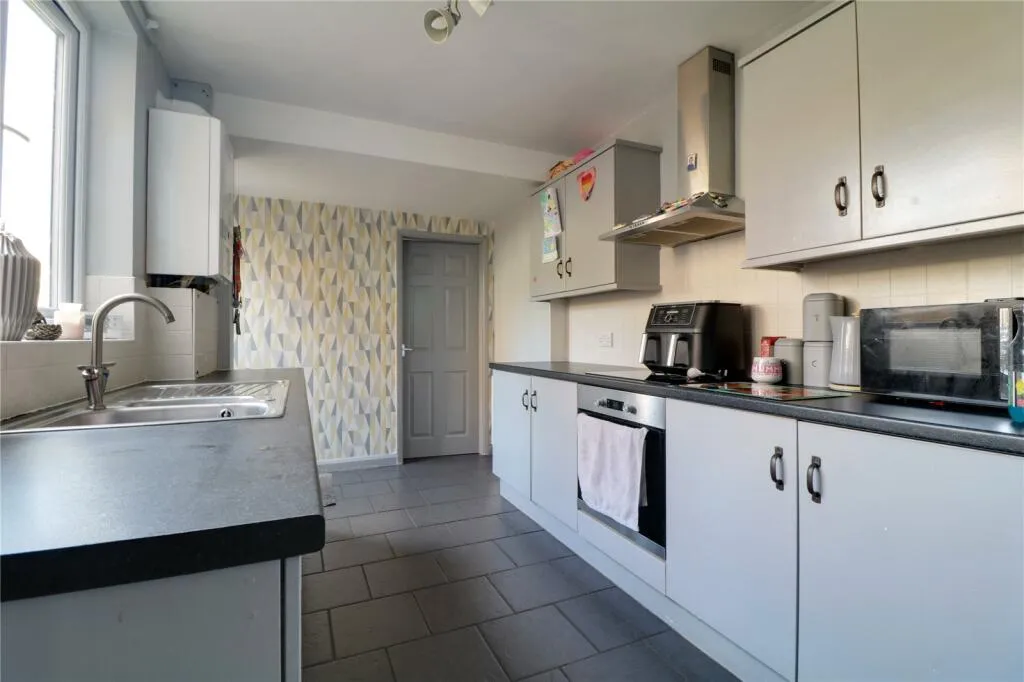 3 bed Semi-Detached